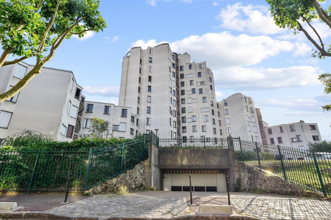 Chic Apart With Parking And Balcony Apartment Villeneuve-la-Garenne Exterior photo